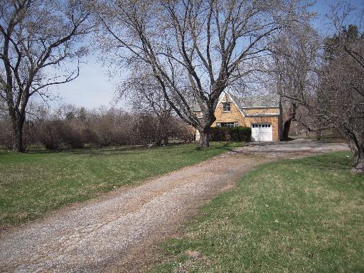 534 N Plainfield Rd, Willowbrook, IL 60527 photo 2
