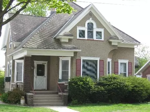2022 5th St, Peru, IL 61354 photo 1