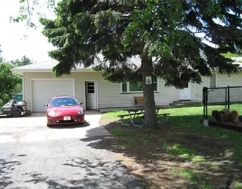 1104 N 2803 Rd, Utica, IL 61373 photo 1
