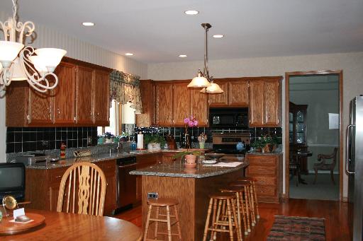 Undisclosed, Naperville, IL 60564 photo 7