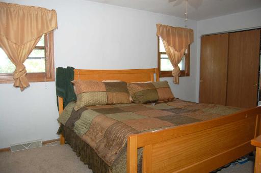 533 Shenandoah Trl, Elgin, IL 60123 photo 6