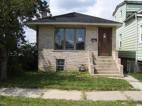 7640 W 64th St, Summit, IL 60501 photo 1