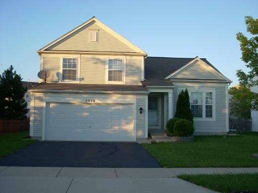 2330 Nantucket Ln, Elgin, IL 60123 photo 1