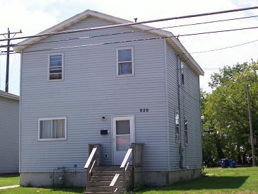 926 N Memorial Dr, Racine, WI 53404 photo 1