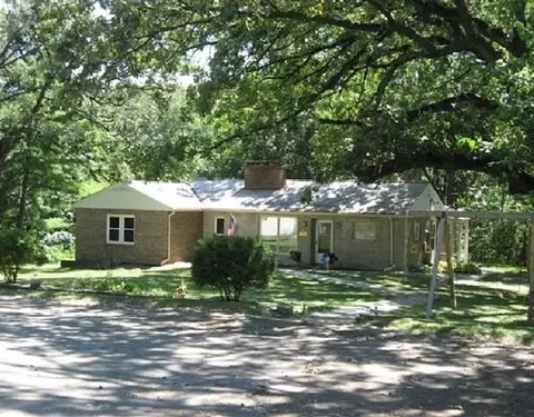 1400 Centennial Rd, Peru, IL 61354 photo 1