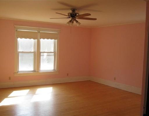 129 E Jackson St, Ottawa, IL 61350 photo 9