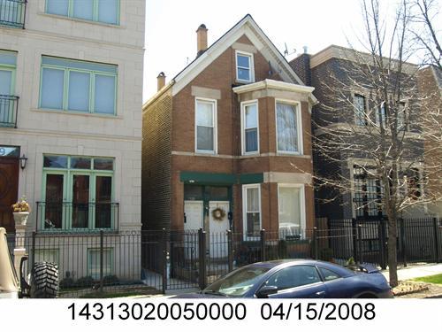1935 N Oakley Ave, Chicago, IL 60647 photo 1
