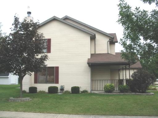 701 E Coady Dr, Minooka, IL 60447 photo 3