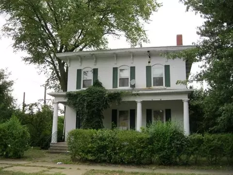 540 Deleon St, Ottawa, IL 61350 photo 1