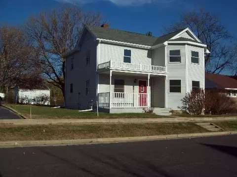 121 Liberty St, Walnut, IL 61376 photo 1