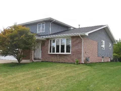 17256 Arrowhead Trce, Oak Forest, IL 60452 photo 1