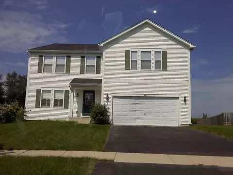 647 Walnut Ave, Maple Park, IL 60151 photo 1