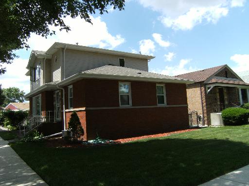 8058 S Mozart St, Chicago, IL 60652 photo 1