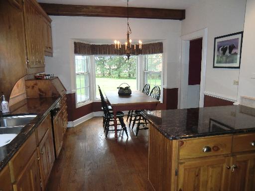 6907 Mason Hill Rd, Mchenry, IL 60050 photo 8