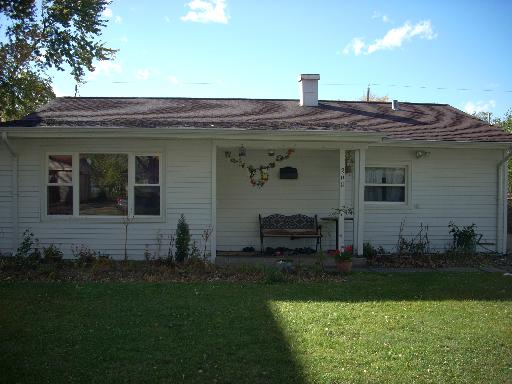 208 W Wayne Pl, Wheeling, IL 60090 photo 1
