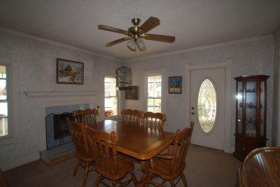 113 N First St, Elburn, IL 60119 photo 3