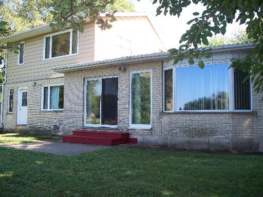 162 Pauline Dr, Elgin, IL 60123 photo 8