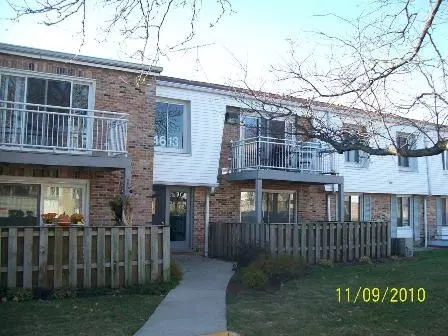 4613 Kings Walk Dr #2b, Rolling Meadows, IL 60008 photo 1