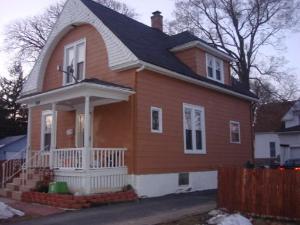 624 Walnut Ave, Elgin, IL 60123 photo 1