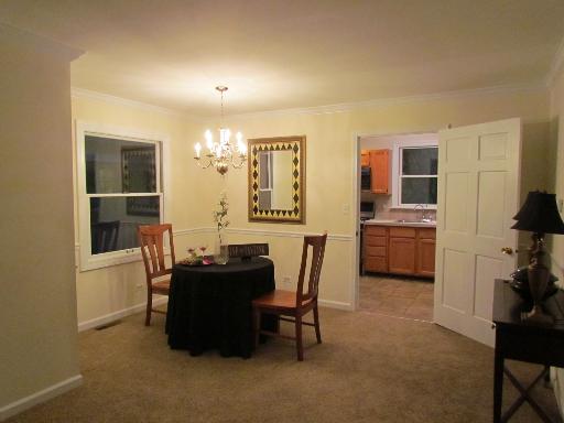 53 Circle Ave, Wheaton, IL 60187 photo 3
