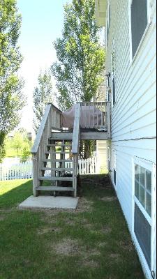 680 W Huron Hills Trl, Round Lake, IL 60073 photo 3