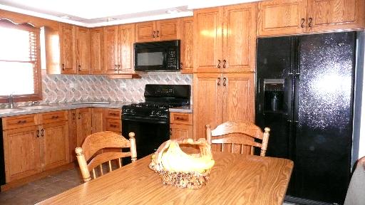 511 S Clarendon Ave, Addison, IL 60101 photo 3