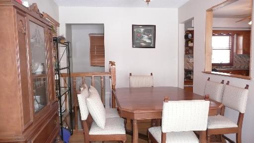 511 S Clarendon Ave, Addison, IL 60101 photo 5