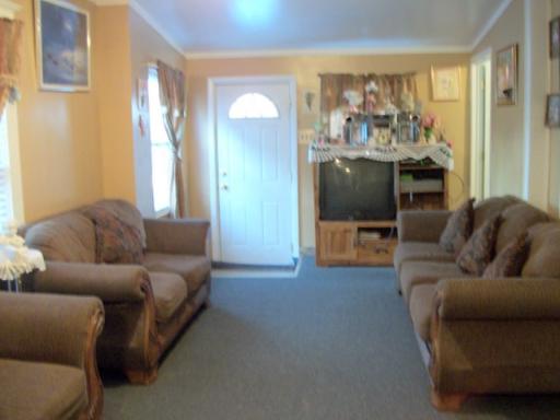 815 E Galena Blvd, Aurora, IL 60505 photo 3
