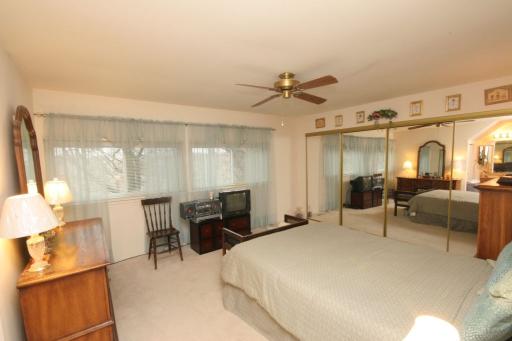 1143 Florimond Dr, Elgin, IL 60123 photo 8