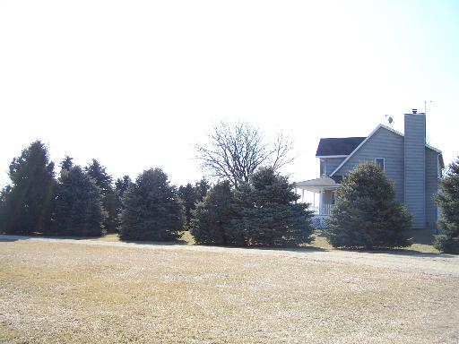1435 Townline Rd, Steward, IL 60553 photo 8