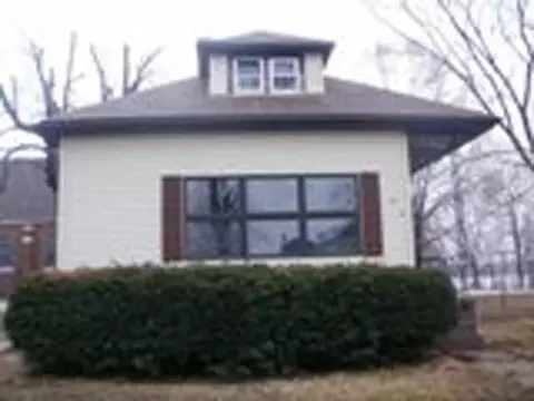 231 E Third St, Depue, IL 61322 photo 1