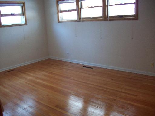 1223 N Main St, Wheaton, IL 60187 photo 5