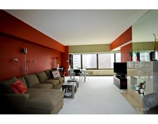 175 E Delaware Pl #4617, Chicago, IL 60611 photo 3