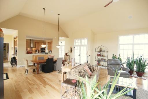 14049 Telegraph Rd, Pecatonica, IL 61063 photo 2