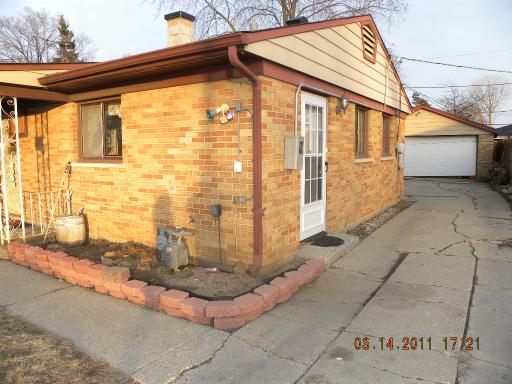 91 W Wayne Pl, Wheeling, IL 60090 photo 3