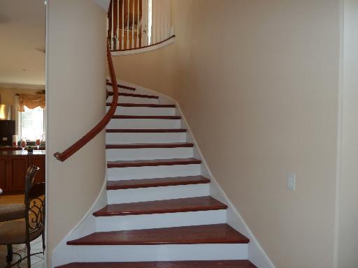 425 Frederick Ln, Hoffman Estates, IL 60169 photo 3