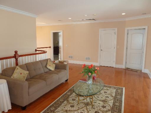 425 Frederick Ln, Hoffman Estates, IL 60169 photo 6