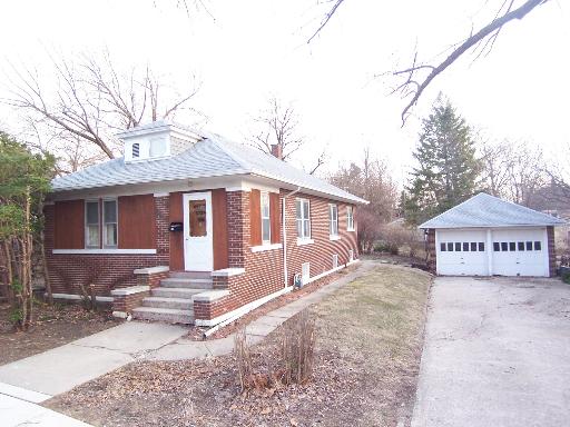 105 E 2nd St, Lockport, IL 60441 photo 1