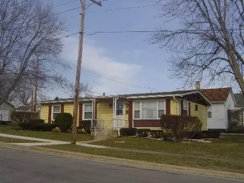 200 E Caroline St, Spring Valley, IL 61362 photo 1