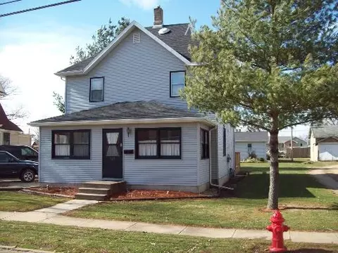 209 Heaton St, Walnut, IL 61376 photo 1