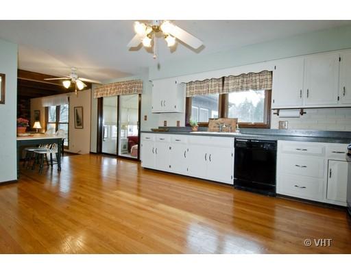 2003 Heather Rd, Geneva, IL 60134 photo 5