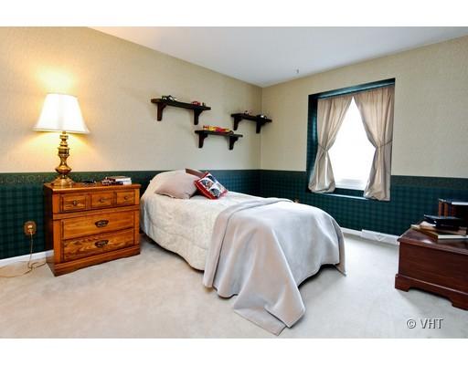 2003 Heather Rd, Geneva, IL 60134 photo 10