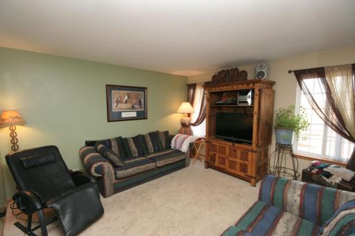 10952 Cape Cod Ln, Huntley, IL 60142 photo 3