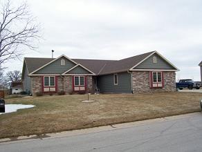 1109 Tall Oak Ct, Racine, WI 53406 photo 1