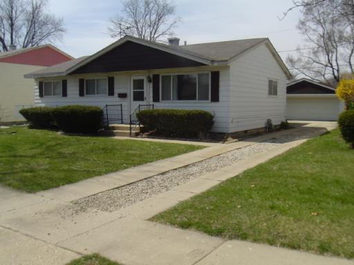 Undisclosed, Wheeling, IL 60090 photo 1