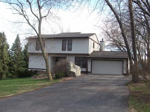 1807 W May Dr, Mchenry, IL 60051 photo 1