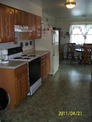 126 E Union St, Seneca, IL 61360 photo 5