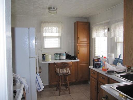 233 E Pells St, Paxton, IL 60957 photo 7