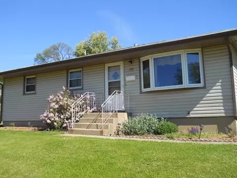 116 E Sixth St, Spring Valley, IL 61362 photo 1