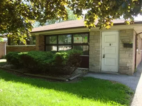 17237 Lorenz Ave, Lansing, IL 60438 photo 1